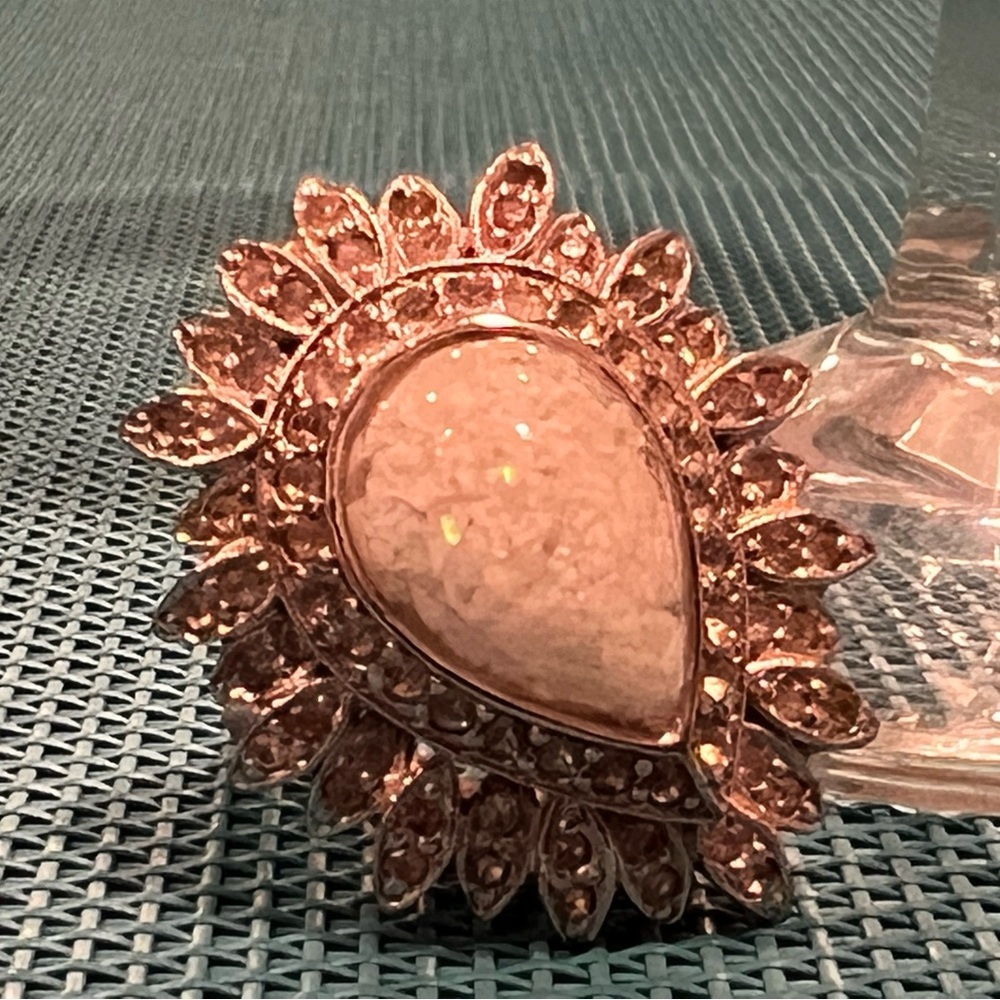 Vintage fashion jewelry/ring